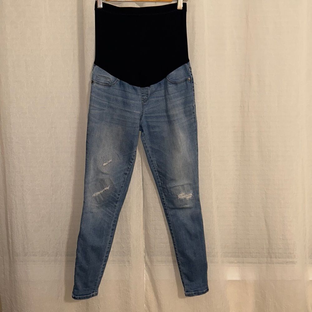 Liz Lange x Target XS Vintage Light Blue Wash Distressed Stretch Jeggings